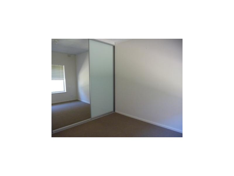 8/172 Seaview Road, Henley Beach South SA 5022