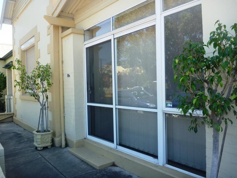 19A Augusta Street, Glenelg SA 5045