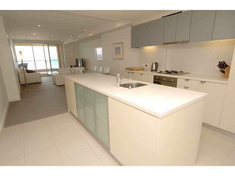 202/19 Holdfast Promenade, Glenelg SA 5045