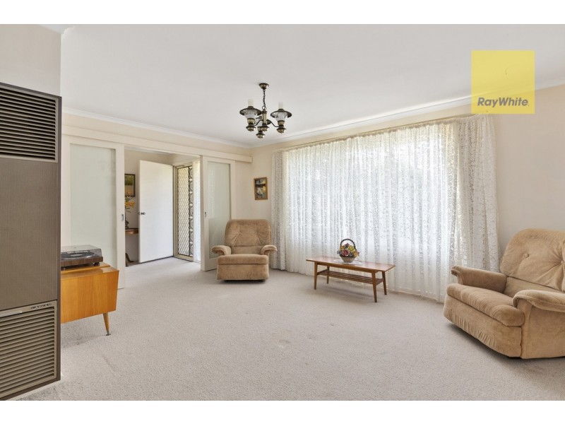 12 York Street, Happy Valley SA 5159