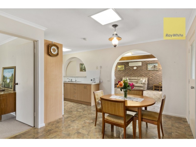 12 York Street, Happy Valley SA 5159