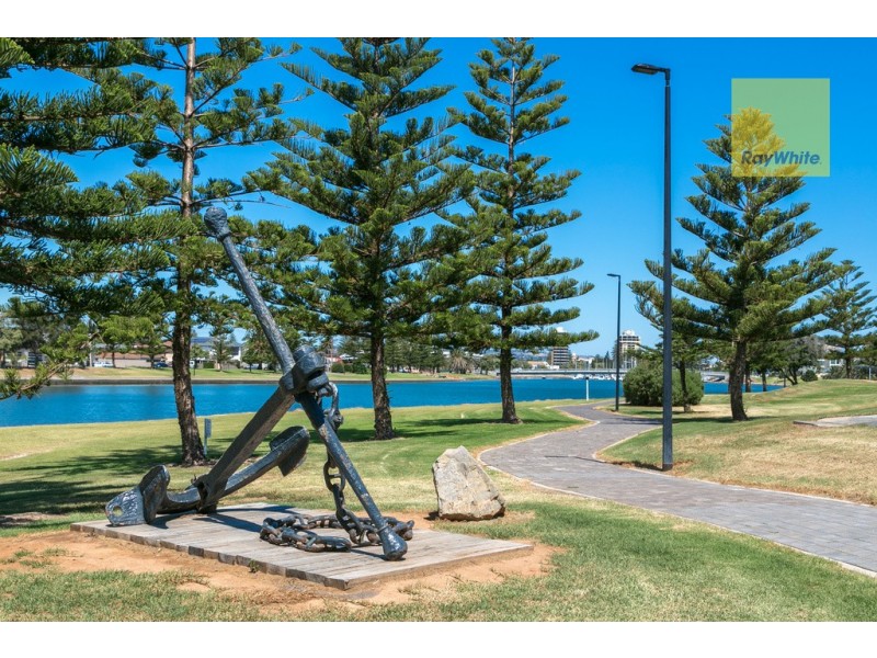 9 and 9a Anderson Ave, Glenelg North SA 5045