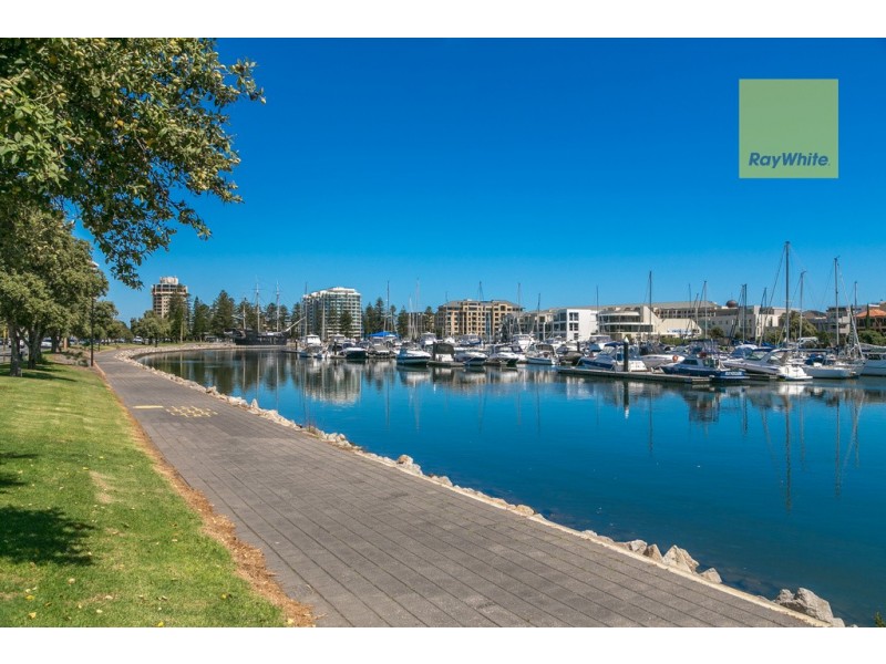 9 and 9a Anderson Ave, Glenelg North SA 5045