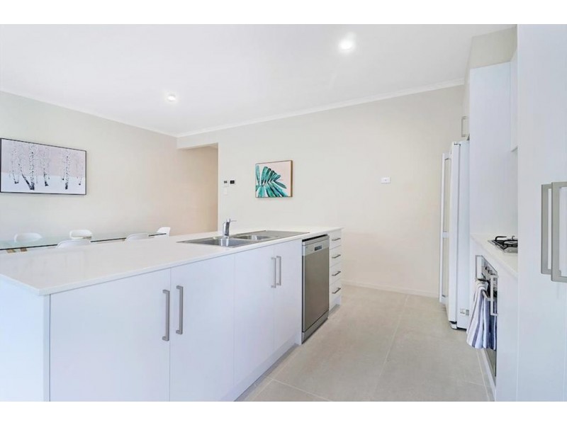 6 Torquay Road, Sturt SA 5047