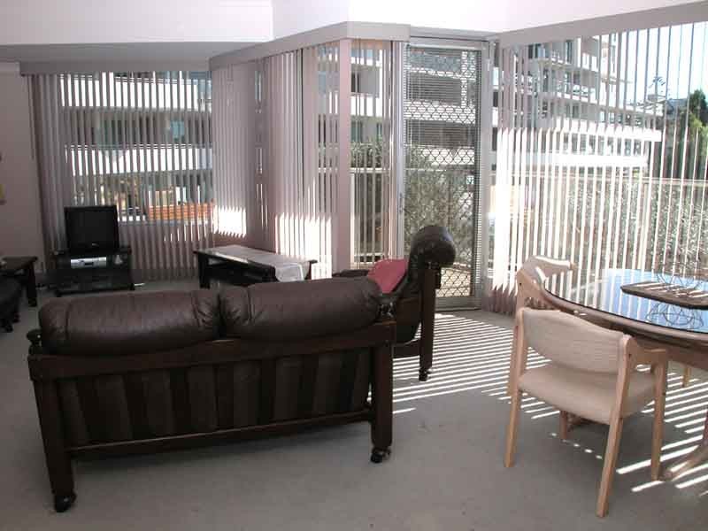 2/42 Durham Street, Glenelg SA 5045