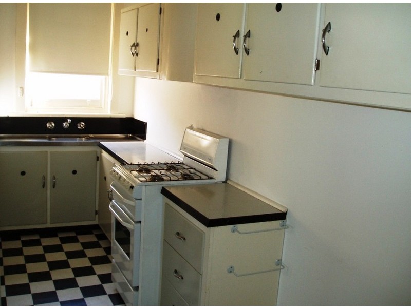 38 Pleasant Avenue, Glandore SA 5037