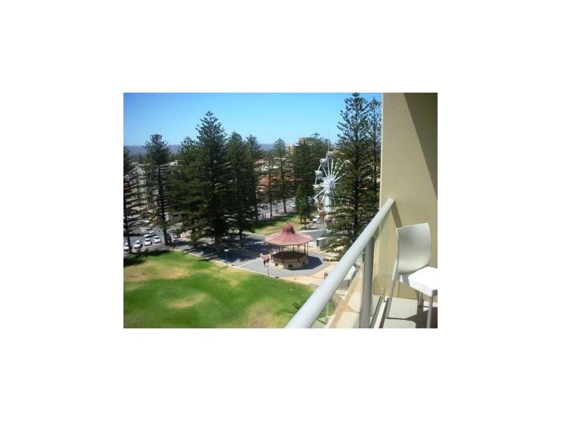807/19 Holdfast Promenade, Glenelg SA 5045