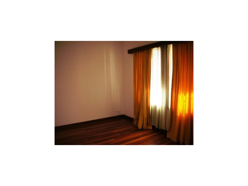 20 Margaret Street, Glandore SA 5037