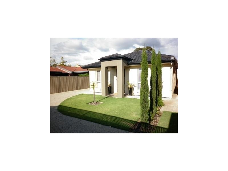 1a  Winifred Avenue, Glandore SA 5037