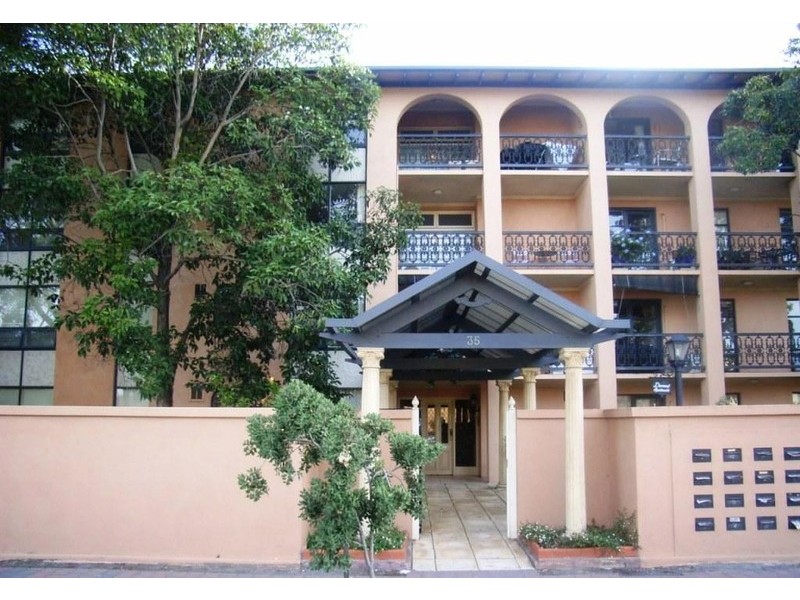 11/35  Nile Street, Glenelg SA 5045
