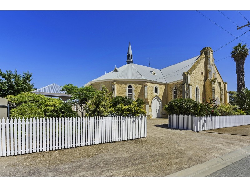 8 Stirling Street, Wallaroo SA 5556