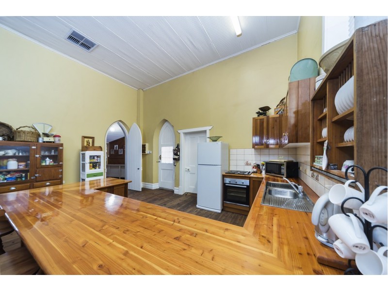 8 Stirling Street, Wallaroo SA 5556