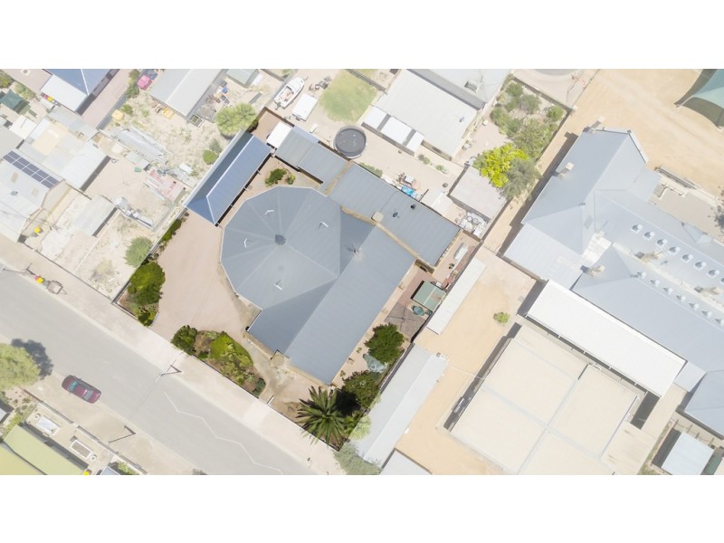 8 Stirling Street, Wallaroo SA 5556