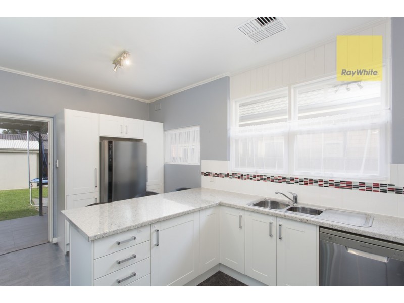 13 Cairns Avenue, Warradale SA 5046