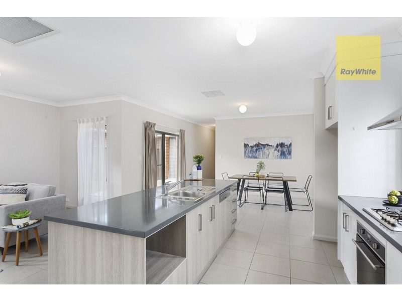 17A Weroona Avenue, Park Holme SA 5043