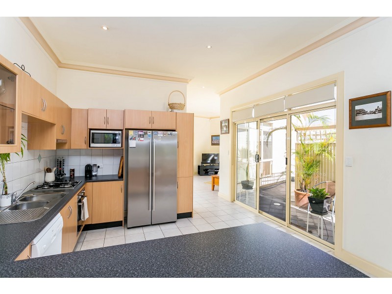 239 Robin Road, Semaphore SA 5019