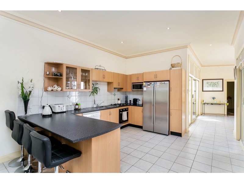239 Robin Road, Semaphore SA 5019