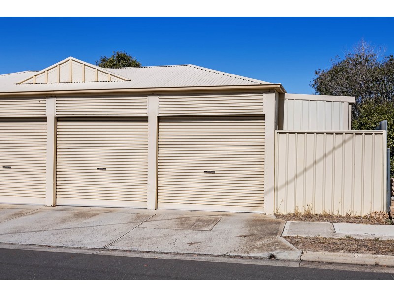 239 Robin Road, Semaphore SA 5019