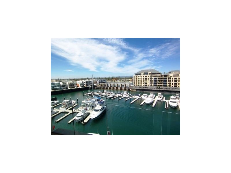 57/3 Holdfast Promenade, Glenelg SA 5045
