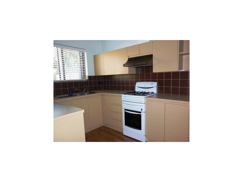 2/2 Gilbertson Road, Seacliff Park SA 5049