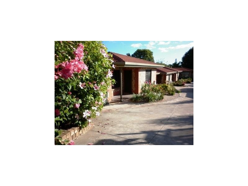 2/2 Gilbertson Road, Seacliff Park SA 5049