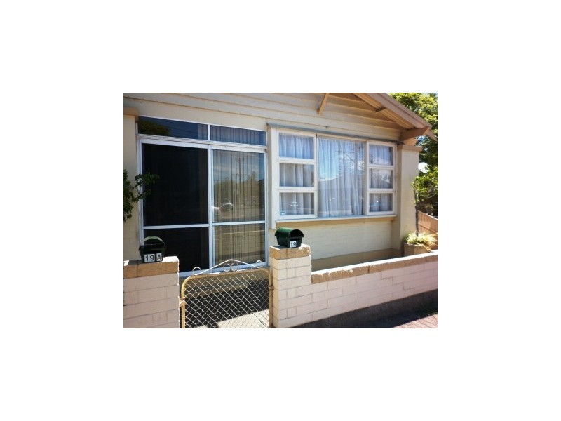 19B Augusta Street, Glenelg SA 5045