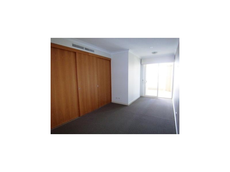 57/3 Holdfast Promenande, Glenelg SA 5045