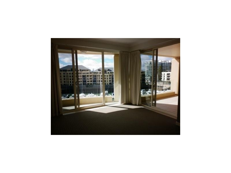 57/3 Holdfast Promenande, Glenelg SA 5045