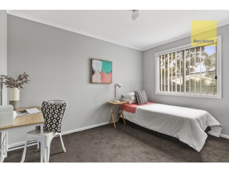 17 Jarrad Road, Happy Valley SA 5159