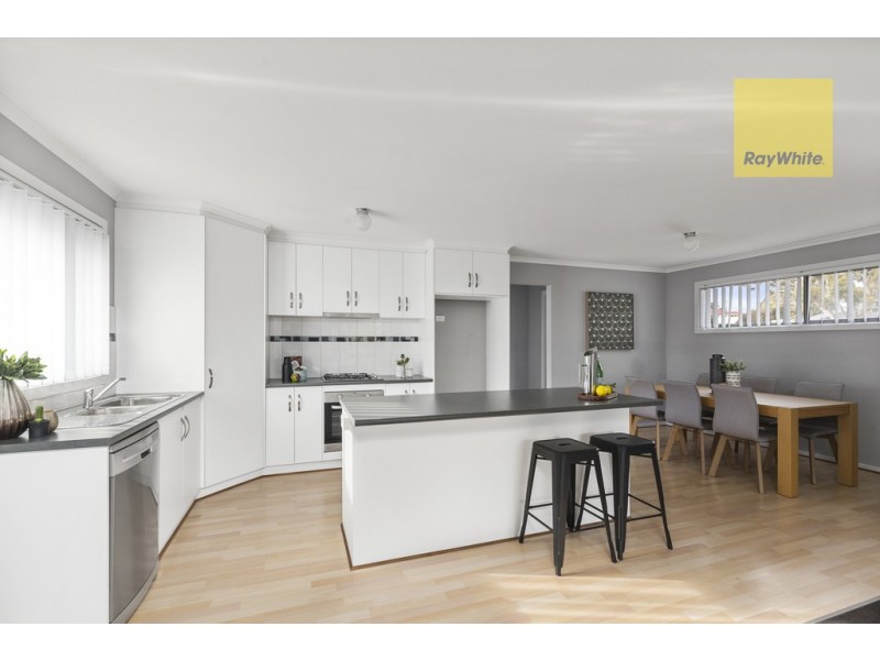 17 Jarrad Road, Happy Valley SA 5159