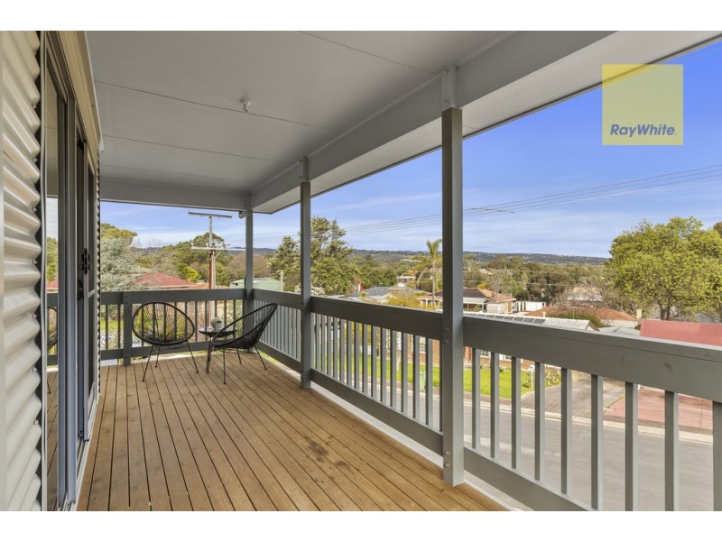 17 Jarrad Road, Happy Valley SA 5159