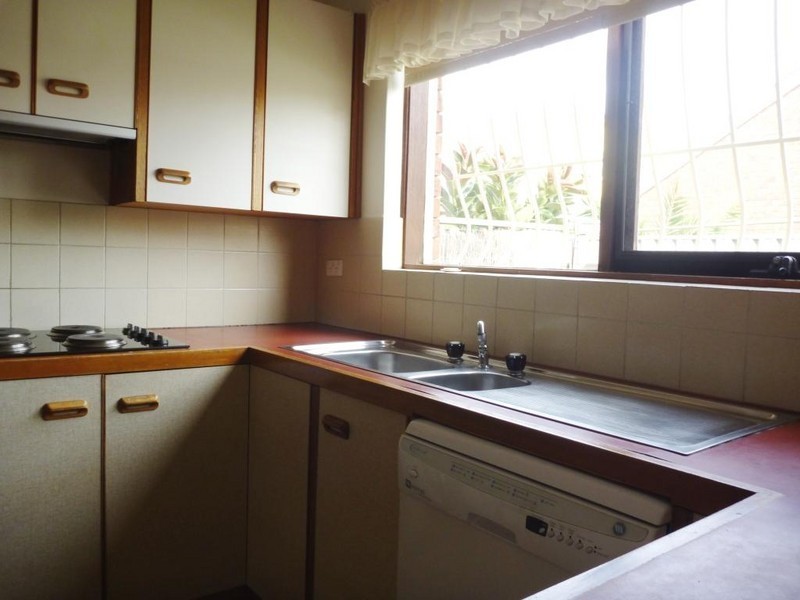 4/27-29 Moseley Street, Glenelg SA 5045