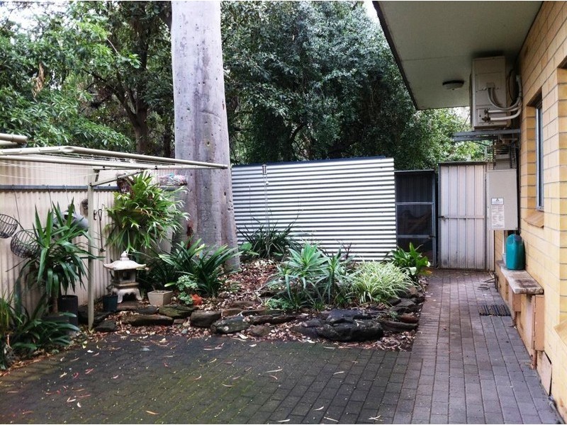 13/2 Emerson Road, Black Forest SA 5035