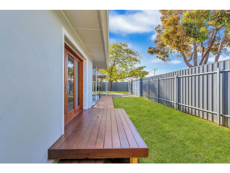 15 Glen Lossie Street, Woodville South SA 5011