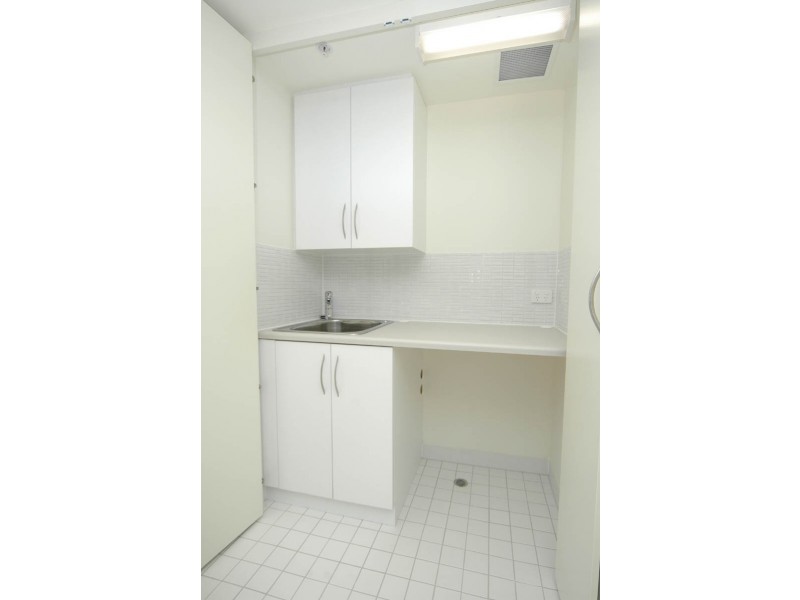 402/19 Holdfast Promenade, Glenelg SA 5045