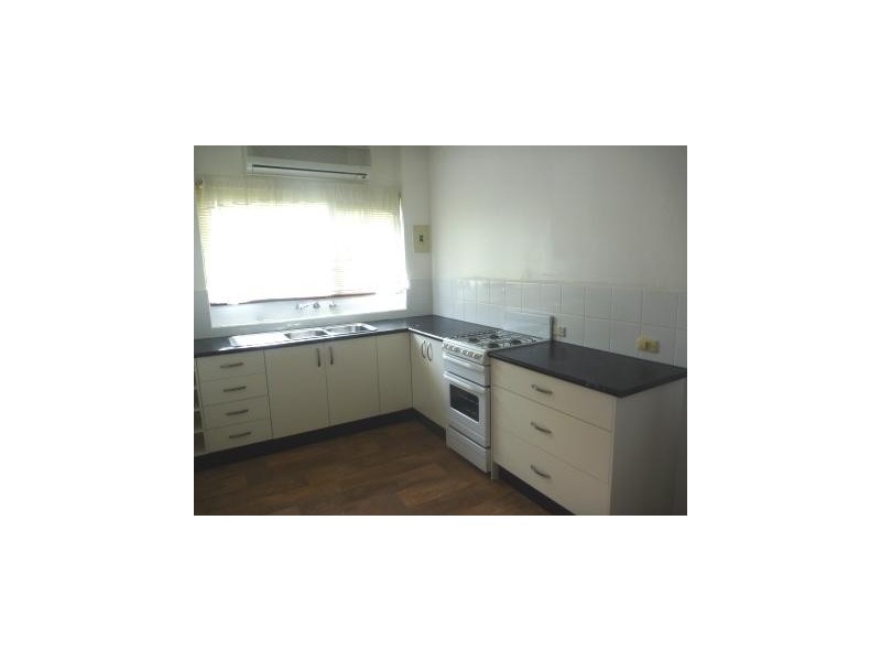 10/17  Caroline Street, Glenelg North SA 5045