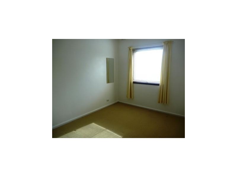 10/17  Caroline Street, Glenelg North SA 5045