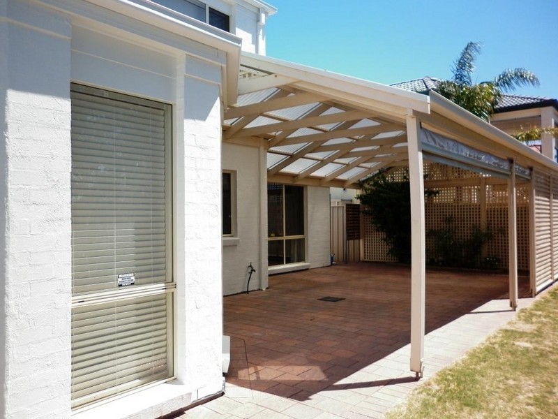 24 Ingleton Drive, Hallett Cove SA 5158