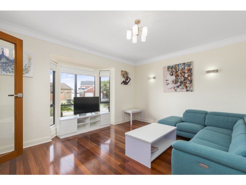 78 Martin Court, West Lakes SA 5021