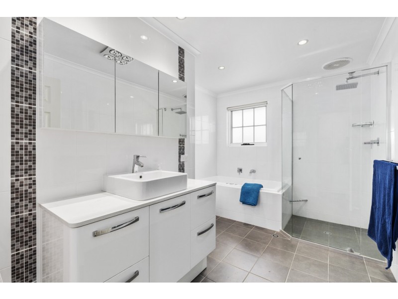 78 Martin Court, West Lakes SA 5021