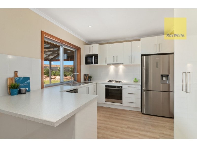 22 Antonia Circuit, Hallett Cove SA 5158
