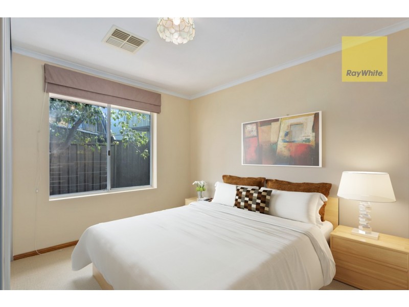 4 Sheoak Crescent, Aberfoyle Park SA 5159