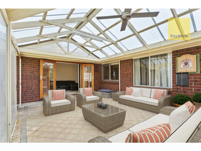 4 Sheoak Crescent, Aberfoyle Park SA 5159