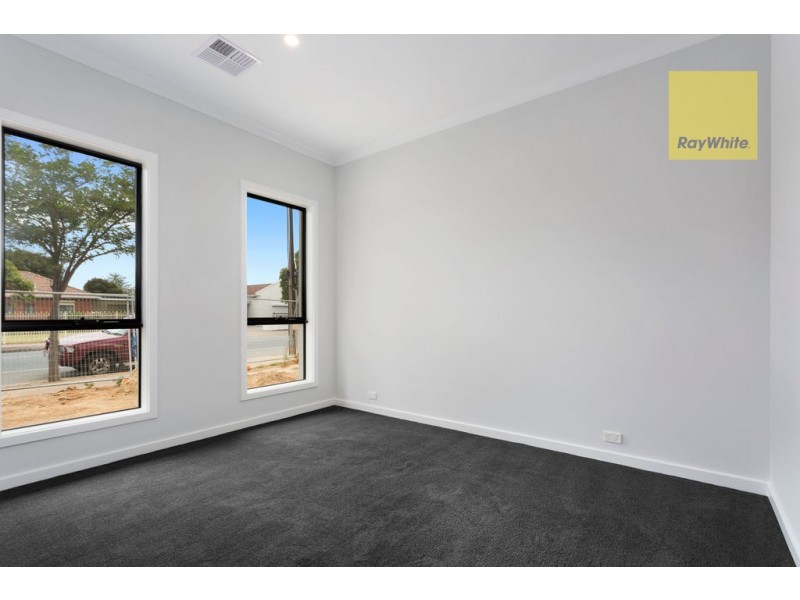 131a Raglan Ave, South Plympton SA 5038