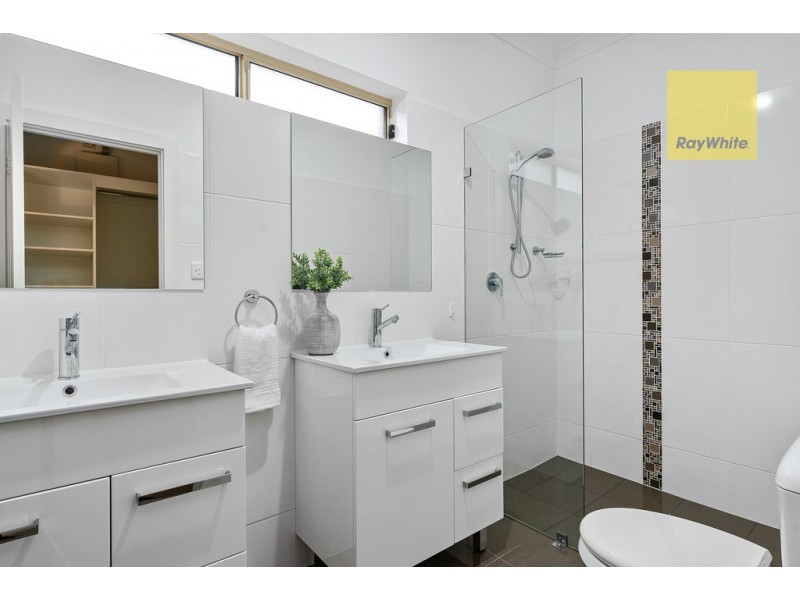 9A Sandison Avenue, Park Holme SA 5043