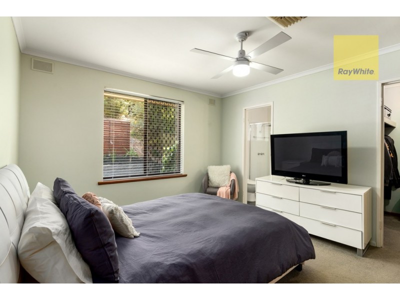 21 Karoona Crescent, Seacombe Heights SA 5047