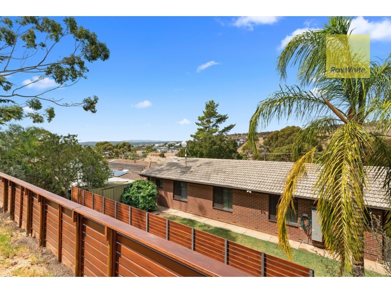 21 Karoona Crescent, Seacombe Heights SA 5047