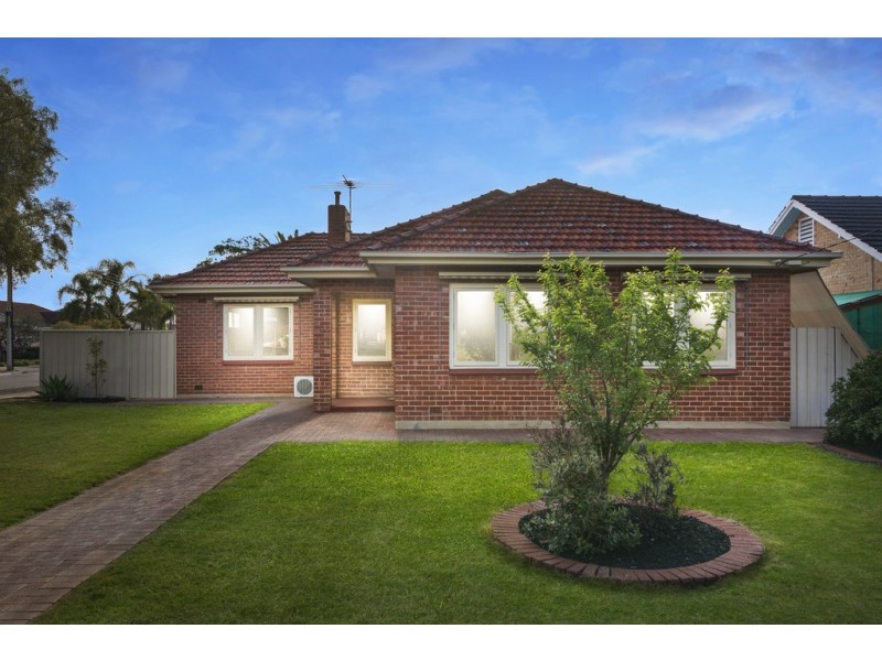 7 Rosslyn Street, Clovelly Park SA 5042