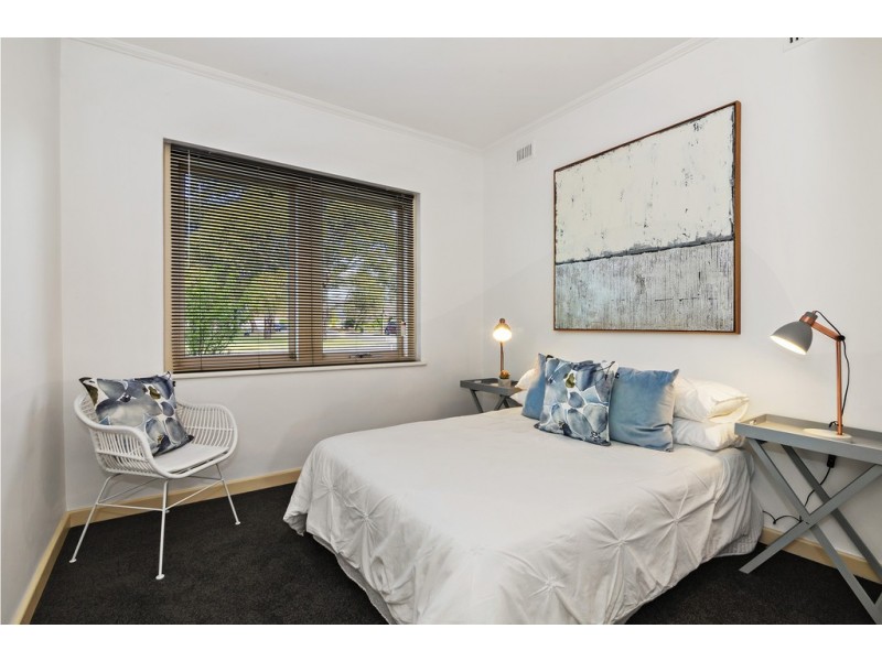 7 Rosslyn Street, Clovelly Park SA 5042