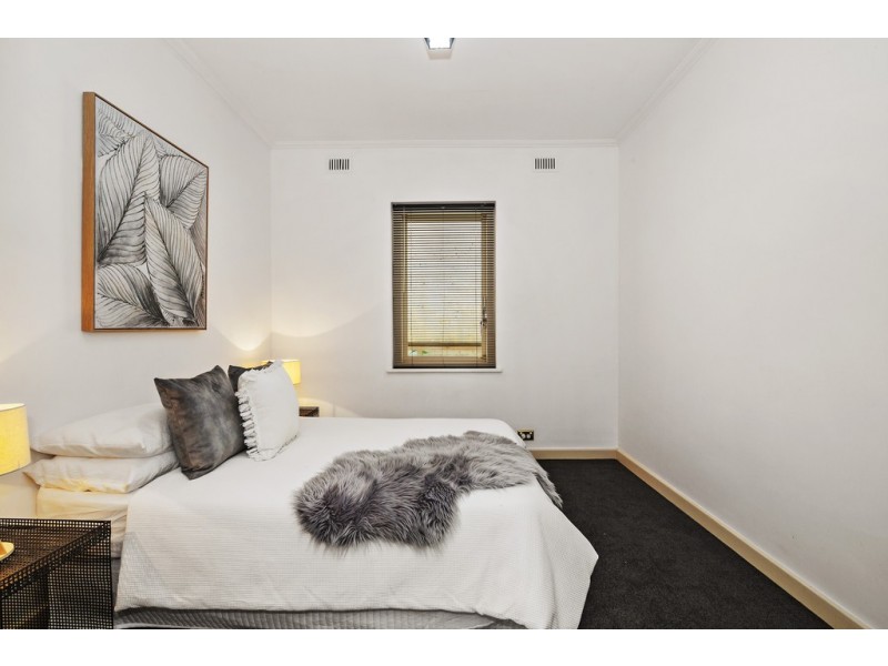 7 Rosslyn Street, Clovelly Park SA 5042